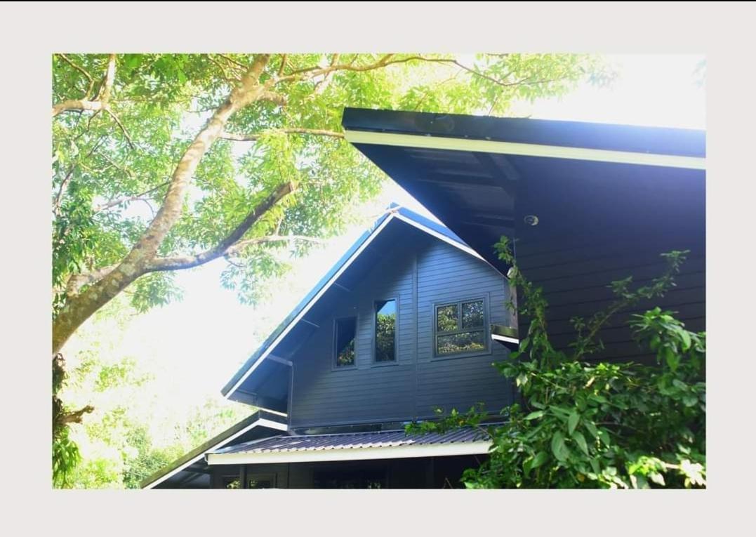 The Creek Haus Bed & Breakfast Лан Сака Екстериор снимка